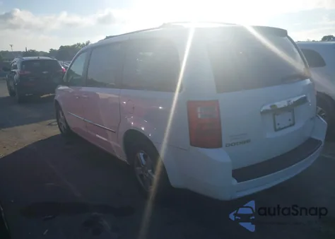 2010 Dodge Grand Caravan Sxt из США, поврежденный, VIN 2D4RN5D10AR200217